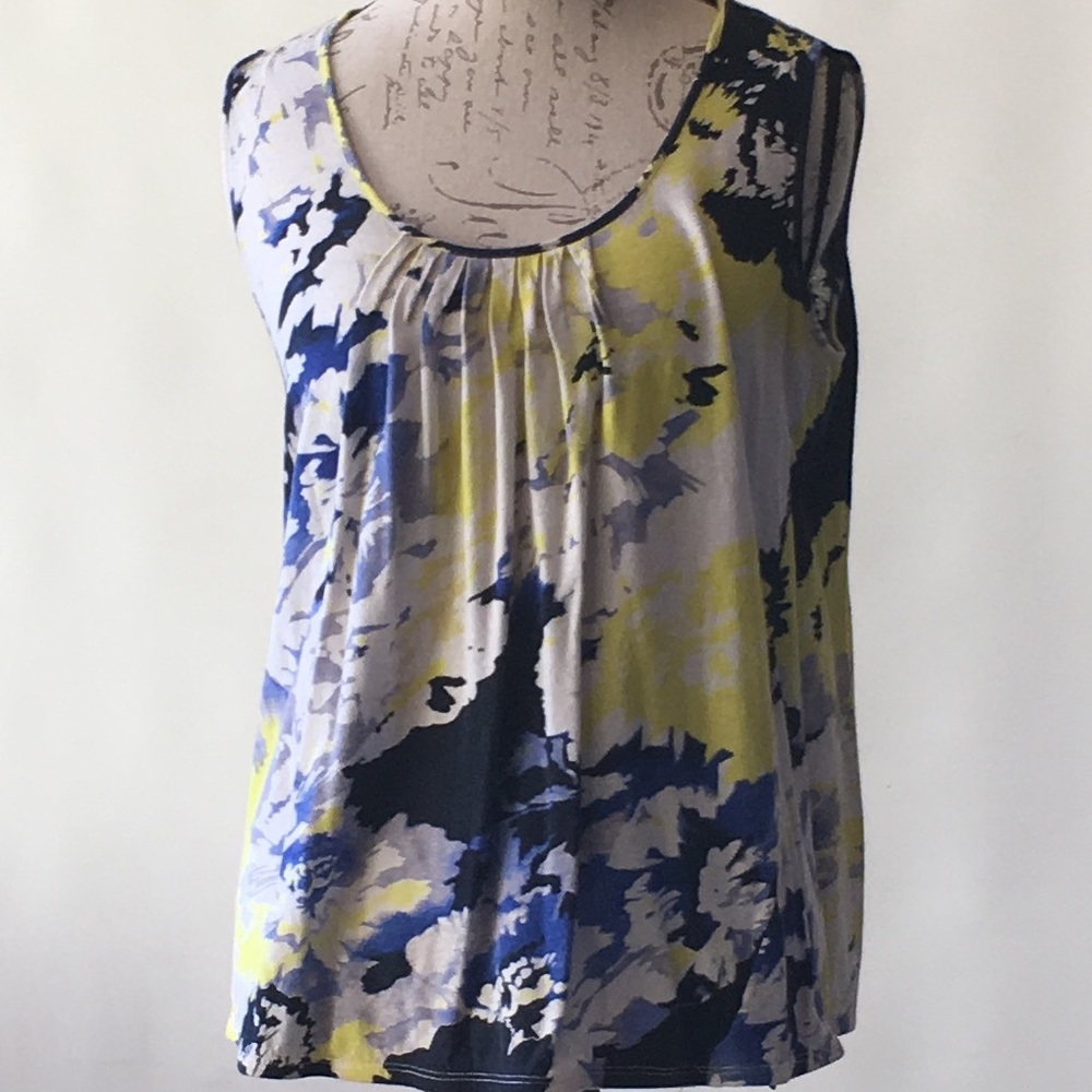Tahari Sleeveless Top